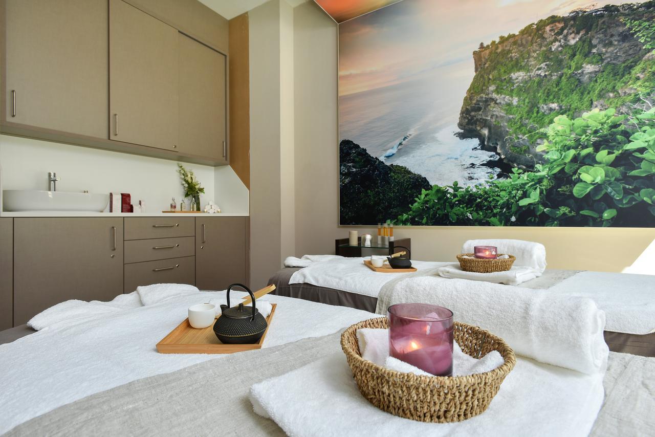 Martin'S All Suites ลูแวน-ลา-เนิฟ ภายนอก รูปภาพ
